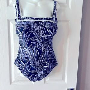 Gottex Sz 16 Swimsuit Squareneck iridescent Palm fronds. Gently worn.